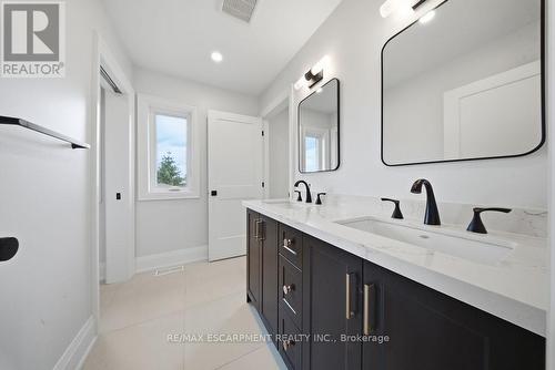 62 Jeremy Street, Hamilton, ON 