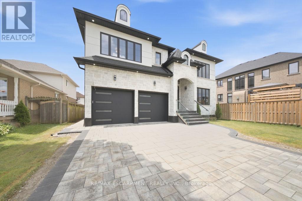 62 Jeremy Street, Hamilton, ON