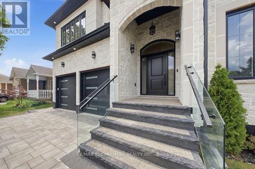 62 Jeremy Street, Hamilton, ON 