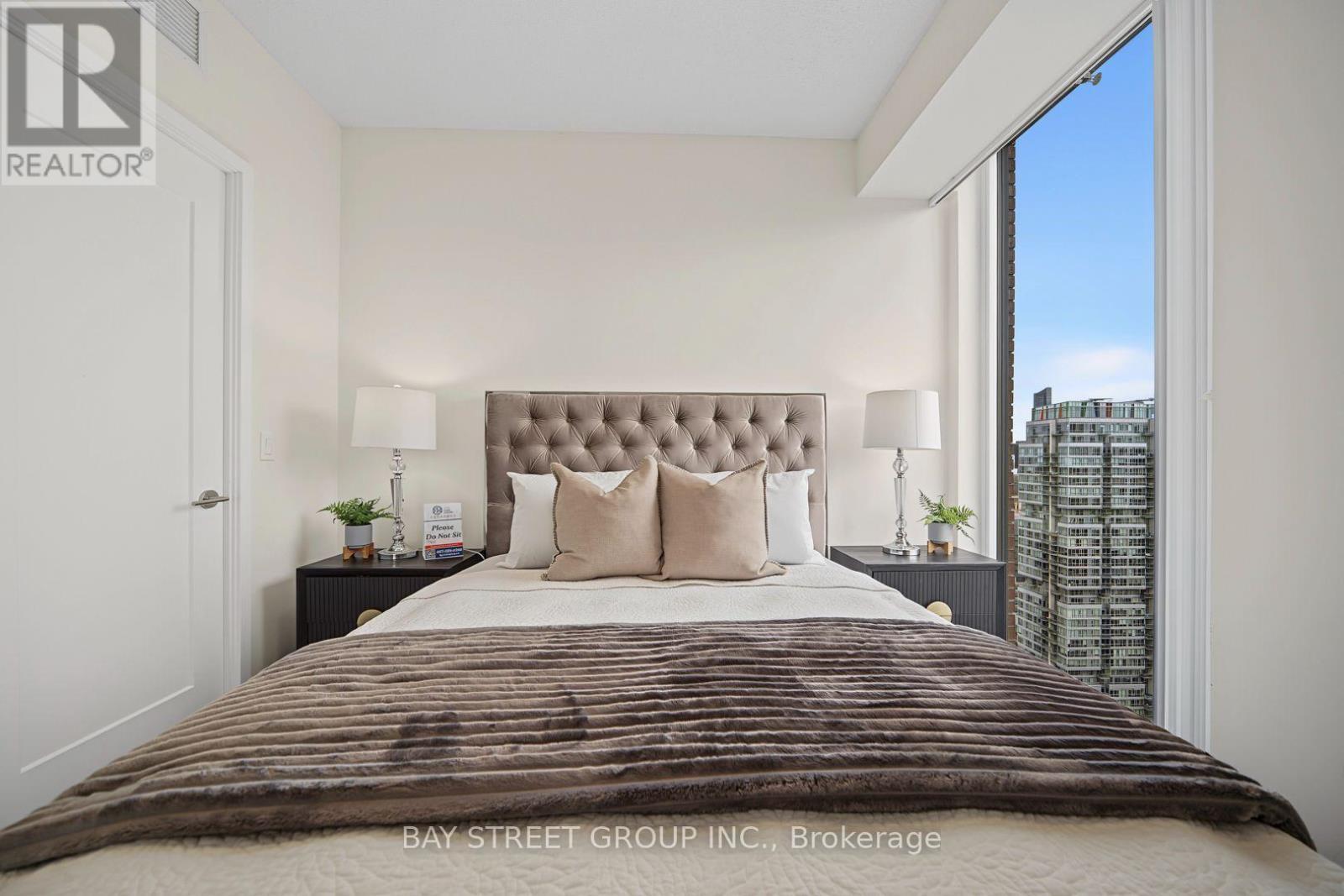 3901 - 99 John St, Toronto, ON