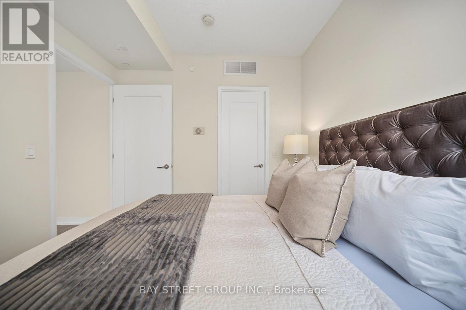 3901 - 99 John St, Toronto, ON