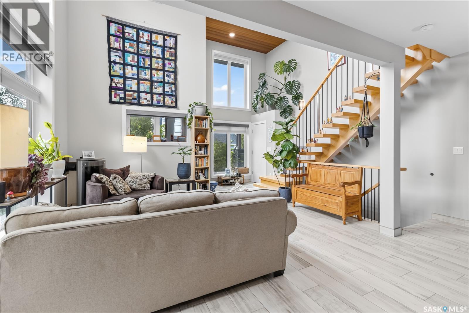 1602 Edward Avenue, Saskatoon, SK - Indoor