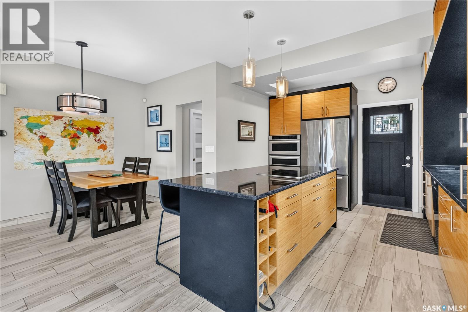 1602 Edward Avenue, Saskatoon, SK - Indoor