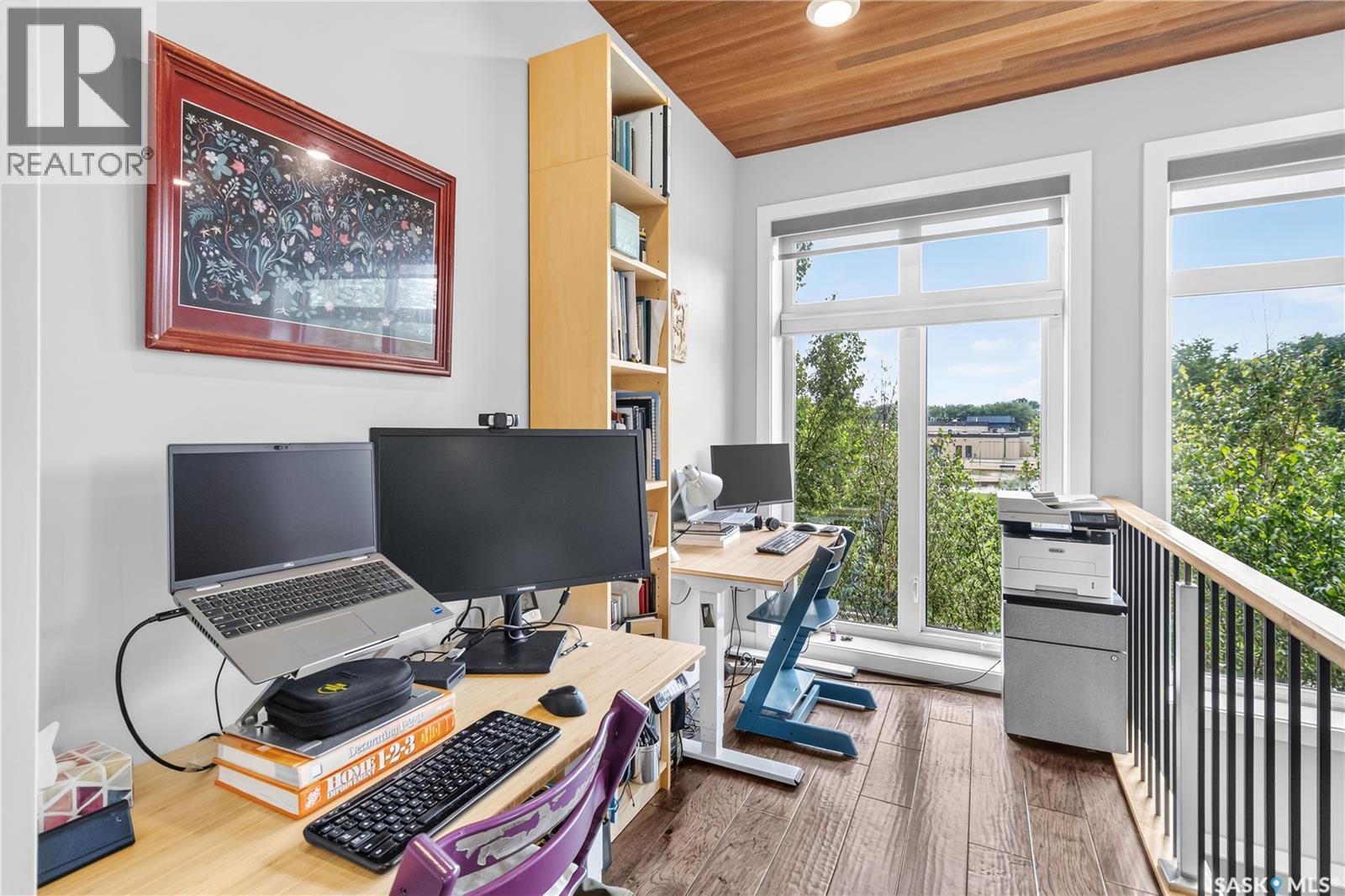1602 Edward Avenue, Saskatoon, SK - Indoor Photo Showing Office