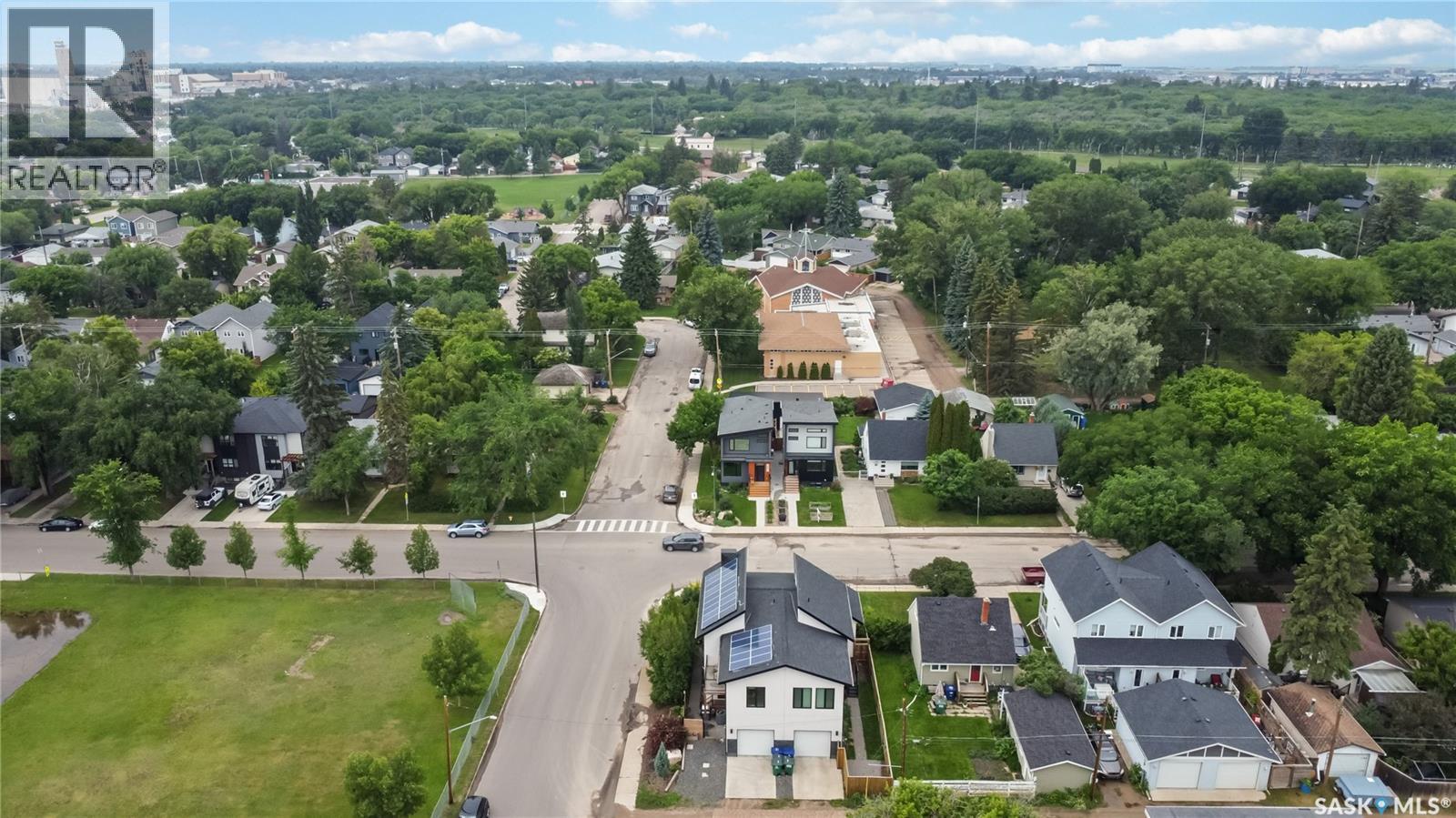 1602 Edward Avenue, Saskatoon, SK - Outdoor With View