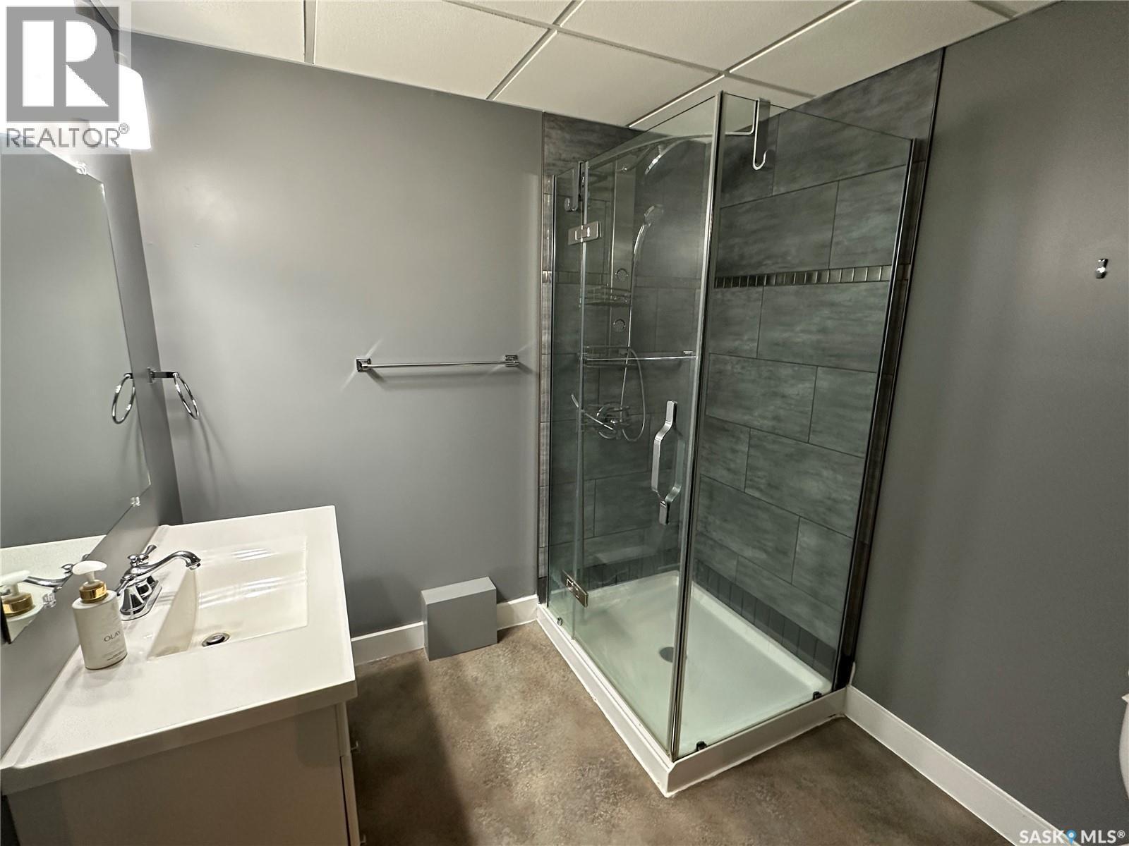 320 Government Road, Weyburn, SK
