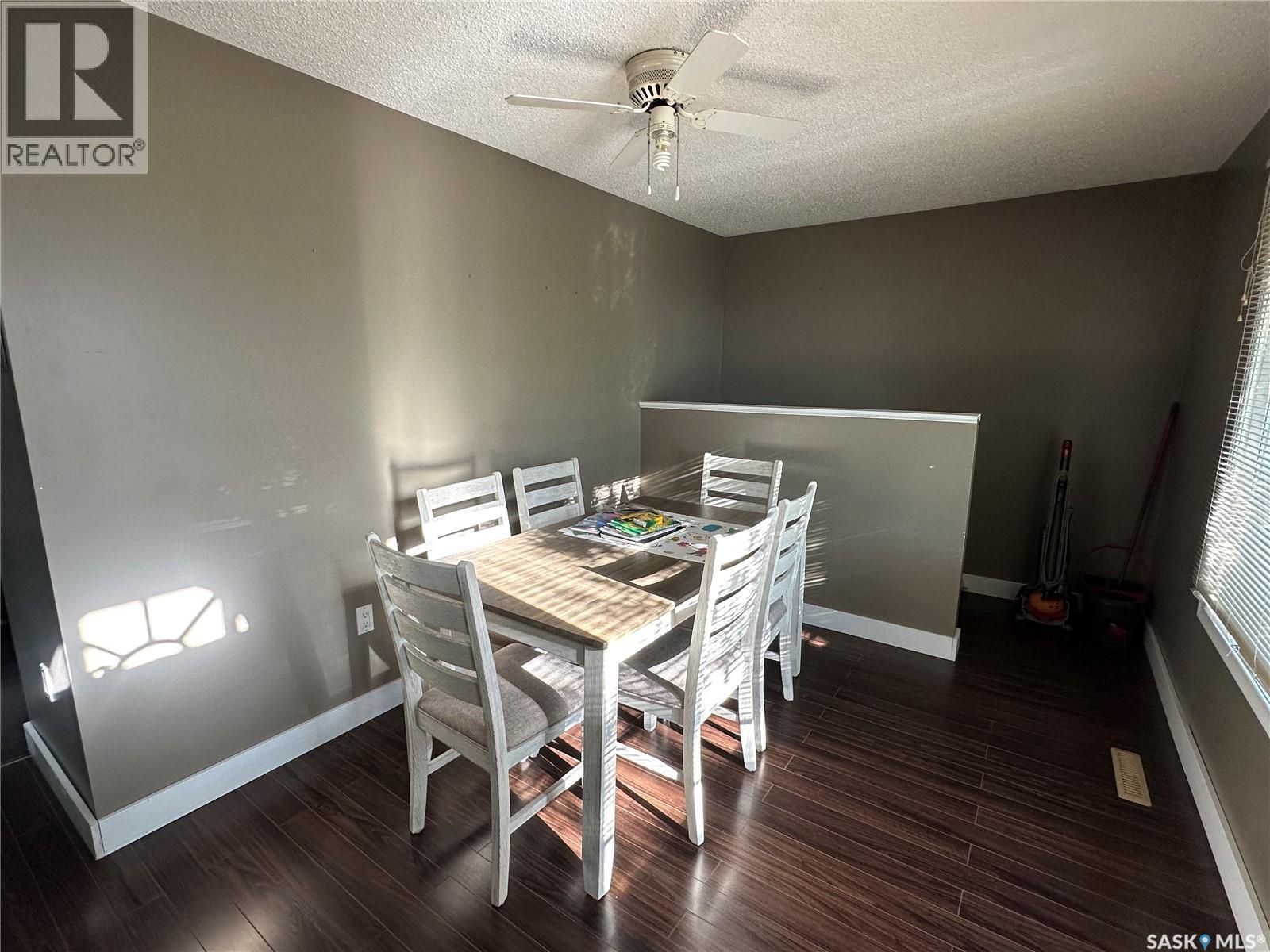 320 Government Road, Weyburn, SK
