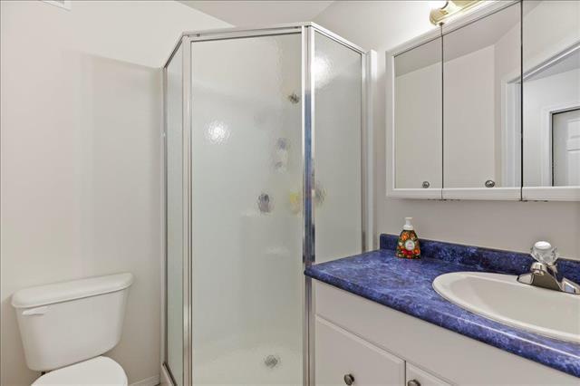 10 Granger St, La Broquerie, MB