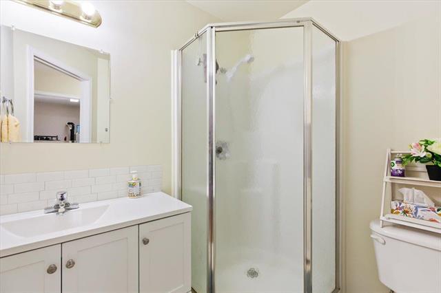 12 Granger St, La Broquerie, MB