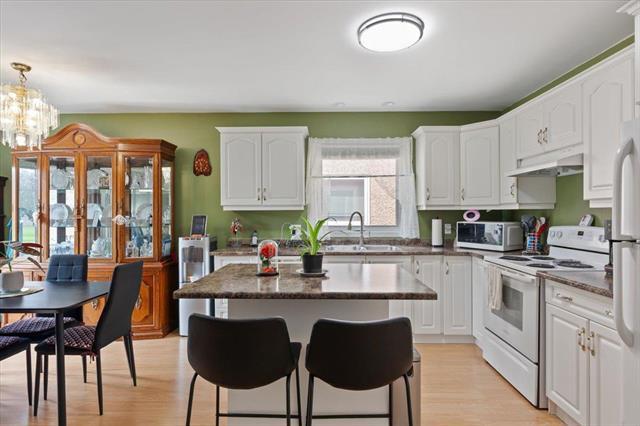 12 Granger St, La Broquerie, MB