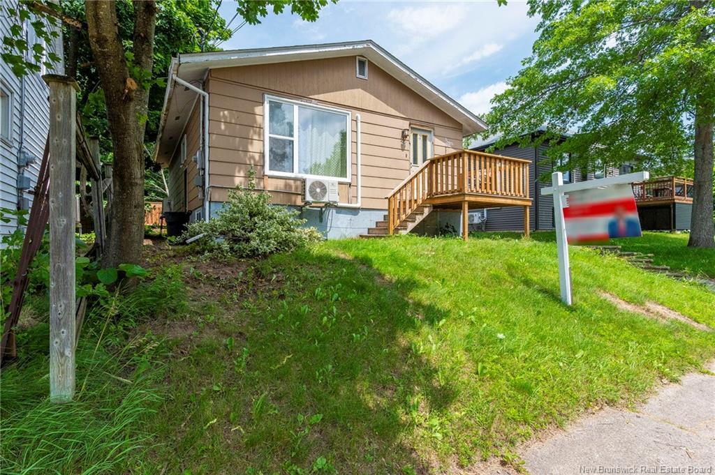 25 Centre St, Moncton, NB