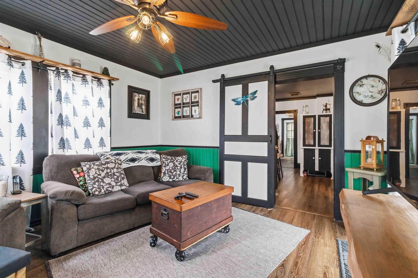 937 King Street, Bridgewater, NS