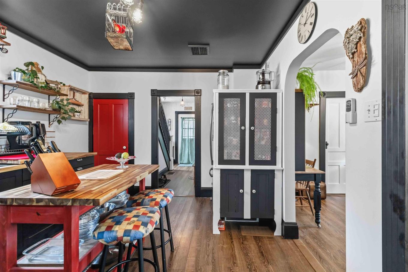 937 King Street, Bridgewater, NS