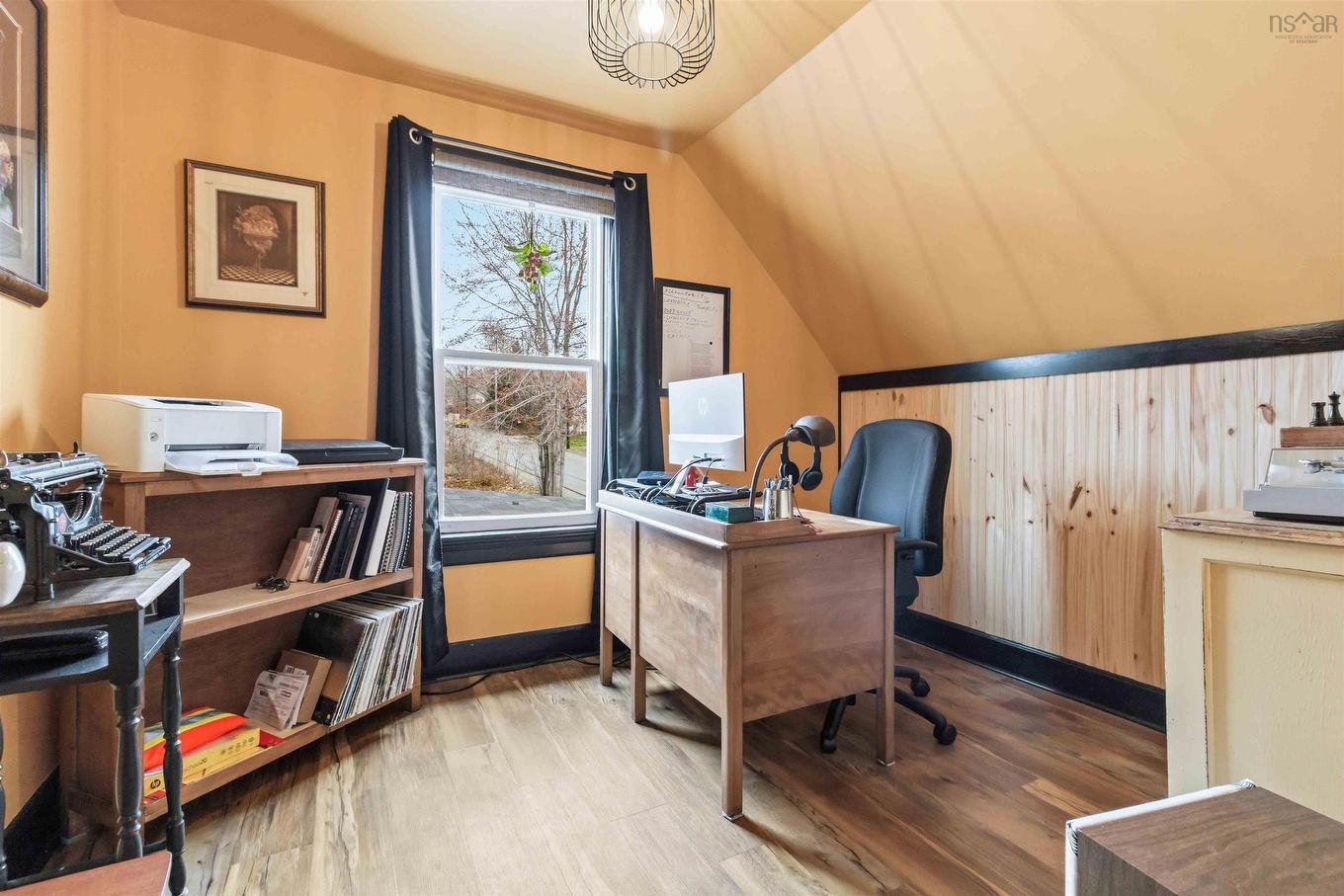 937 King Street, Bridgewater, NS