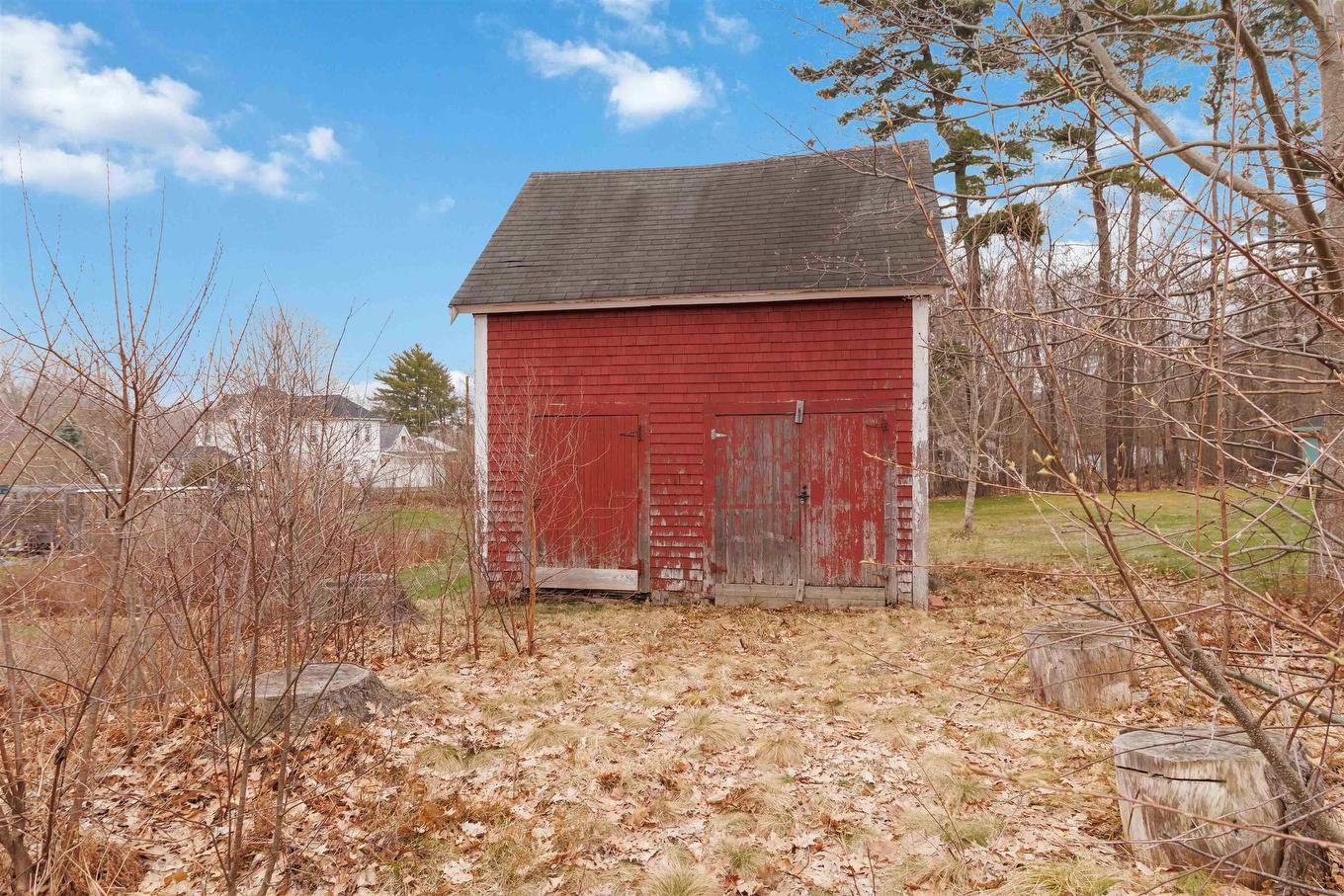 937 King Street, Bridgewater, NS