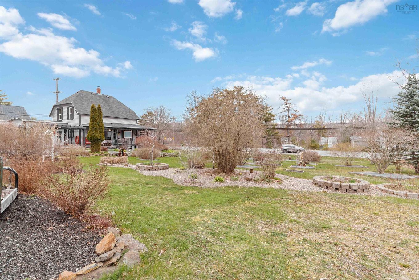 937 King Street, Bridgewater, NS