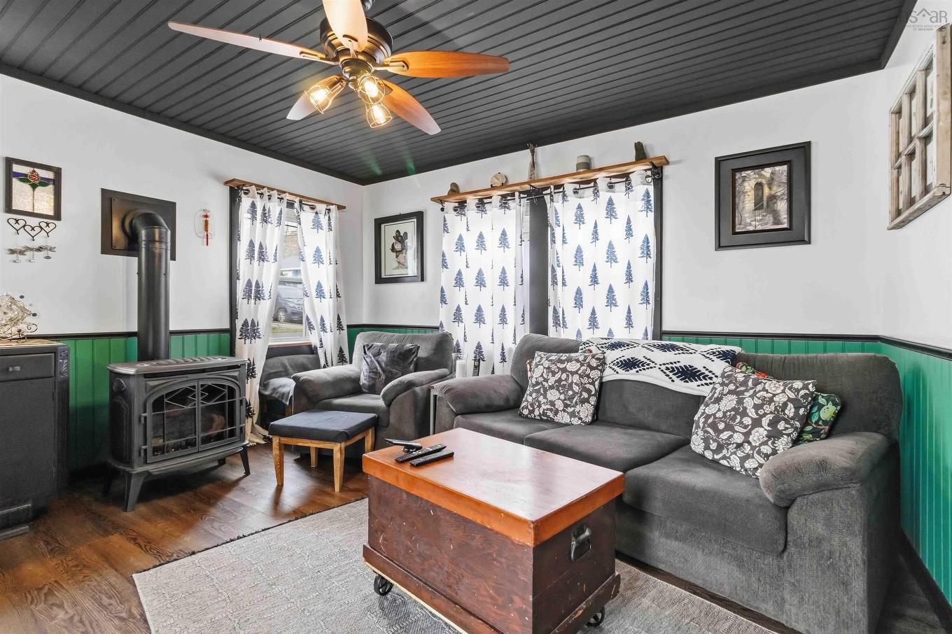 937 King Street, Bridgewater, NS