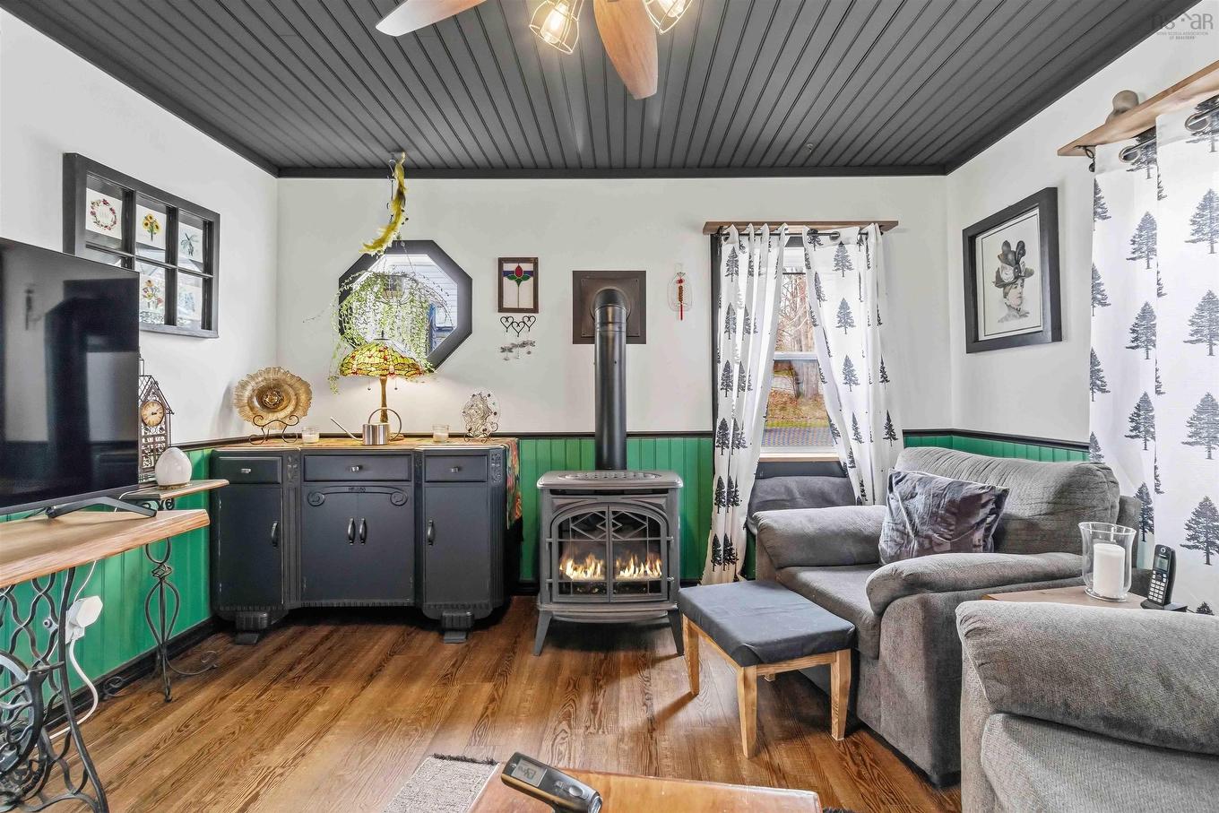 937 King Street, Bridgewater, NS