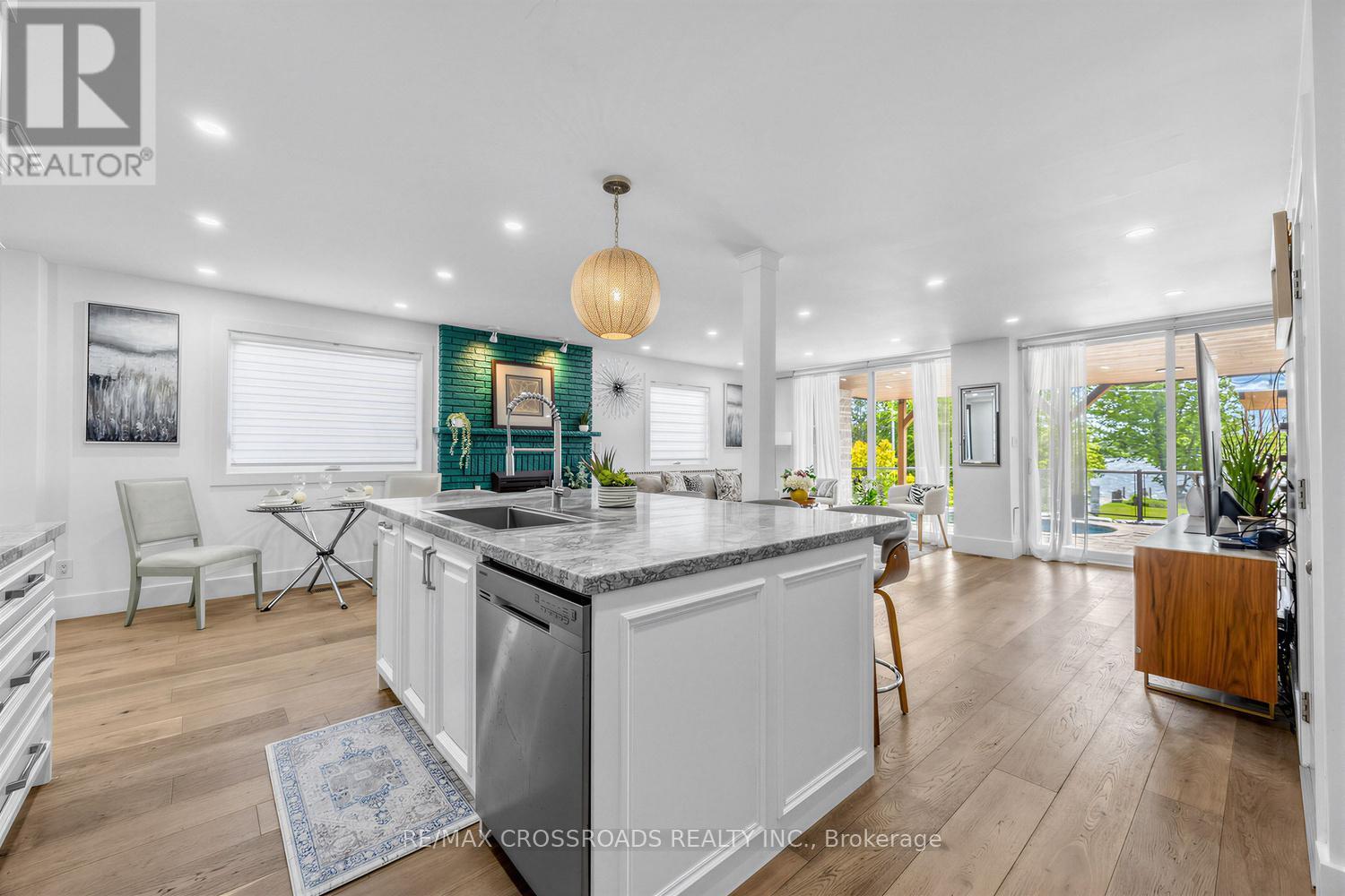 661 Front Road, Pickering, ON
