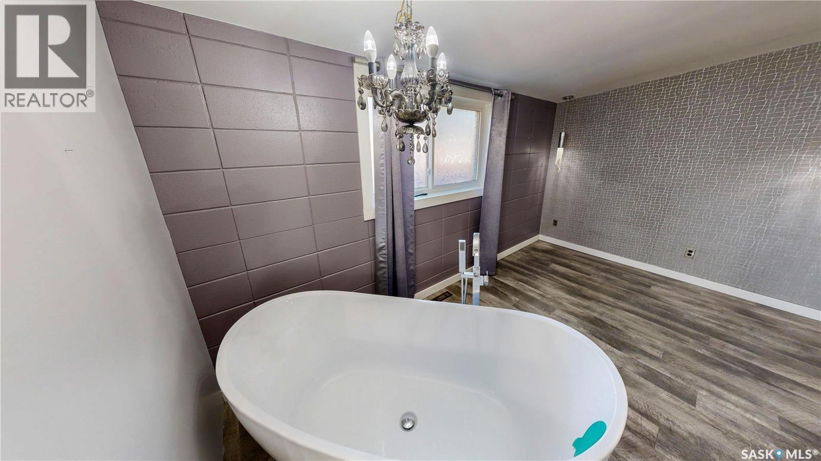 3522 25Th Avenue, Regina, SK