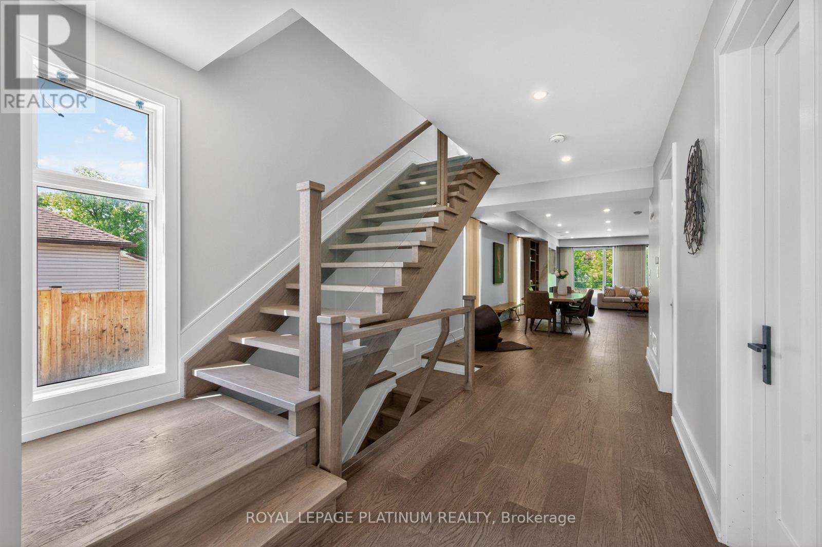 7 Arch Road, Mississauga, ON