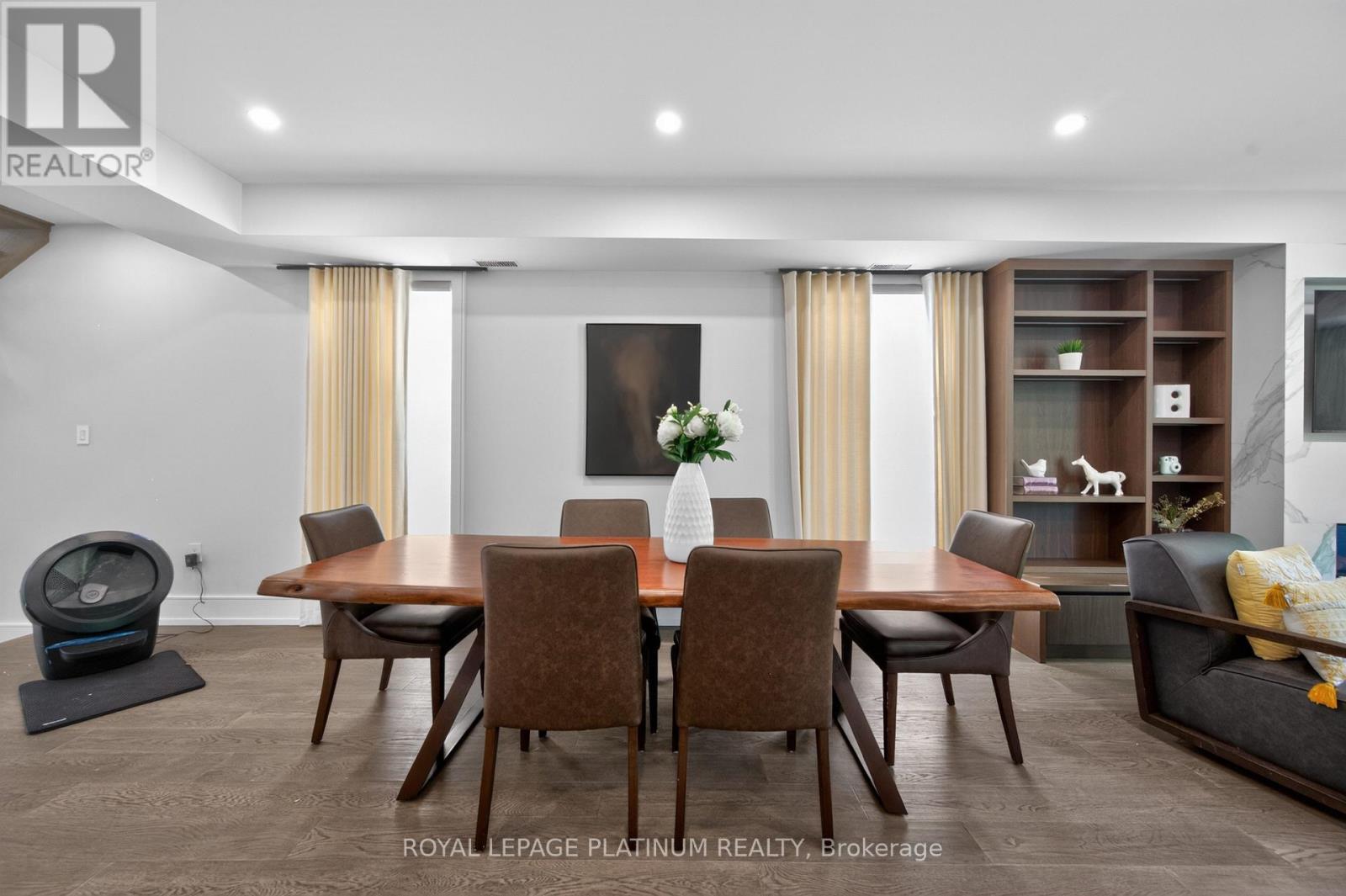 7 Arch Road, Mississauga, ON