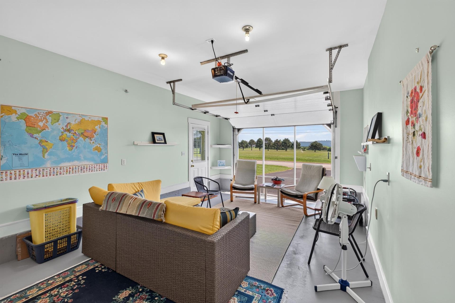 53 Hillside Avenue, Summerside, PE