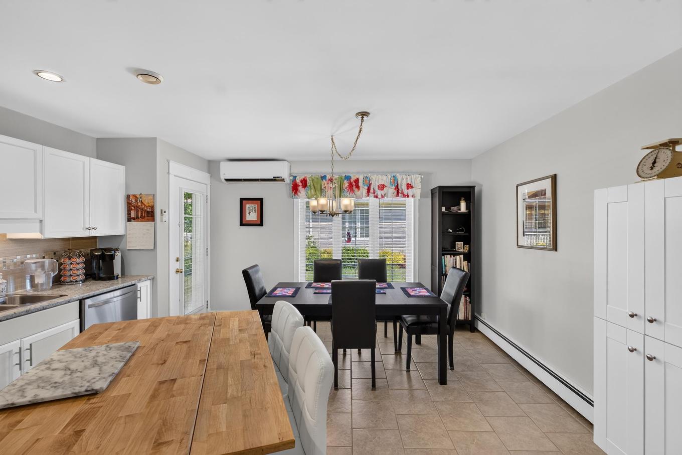 53 Hillside Avenue, Summerside, PE