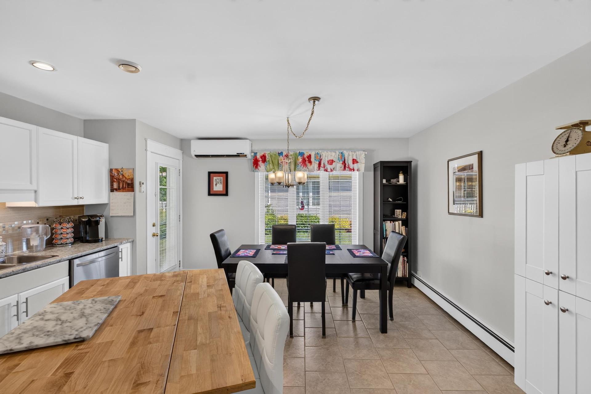 53 Hillside Avenue, Summerside, PE