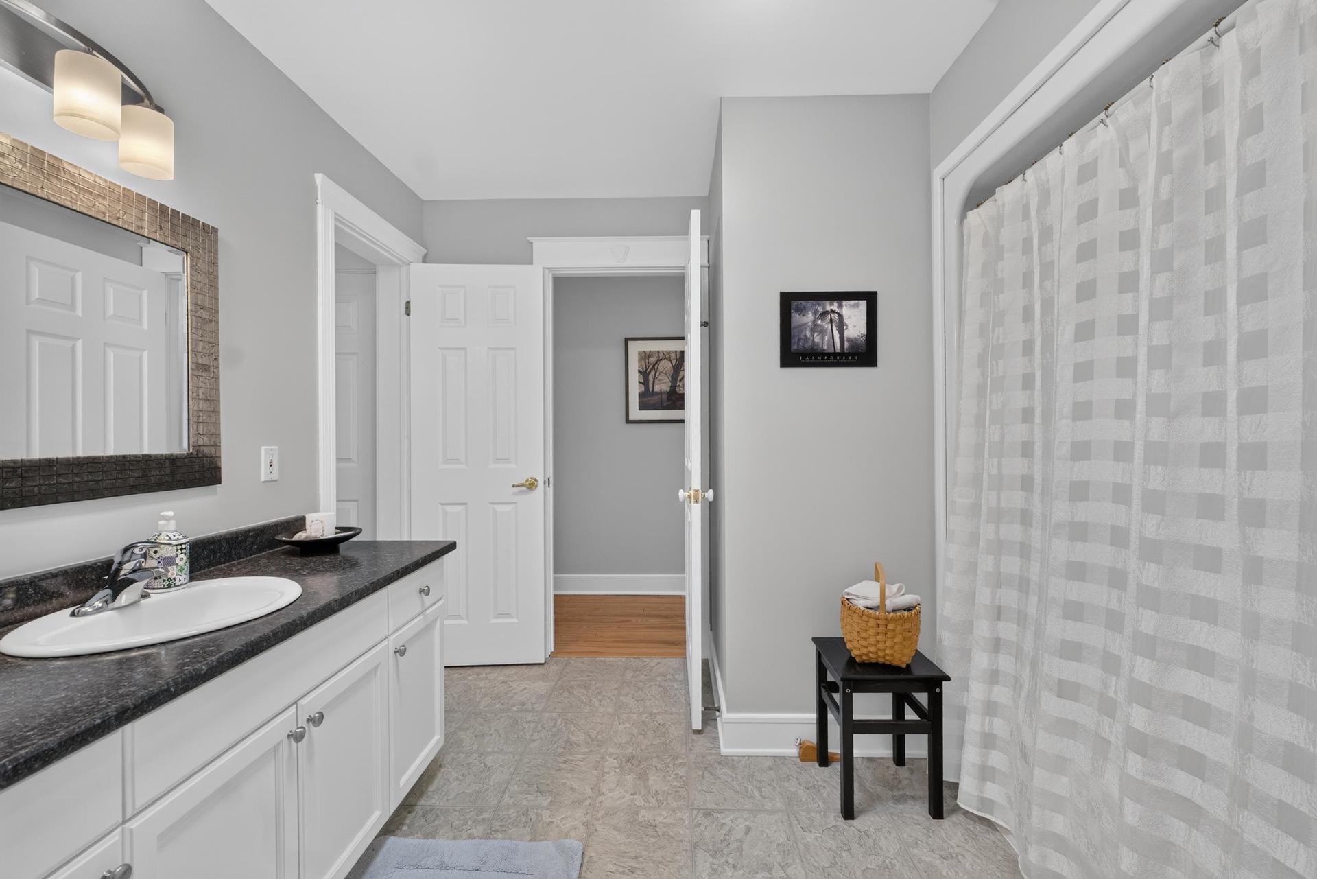 53 Hillside Avenue, Summerside, PE
