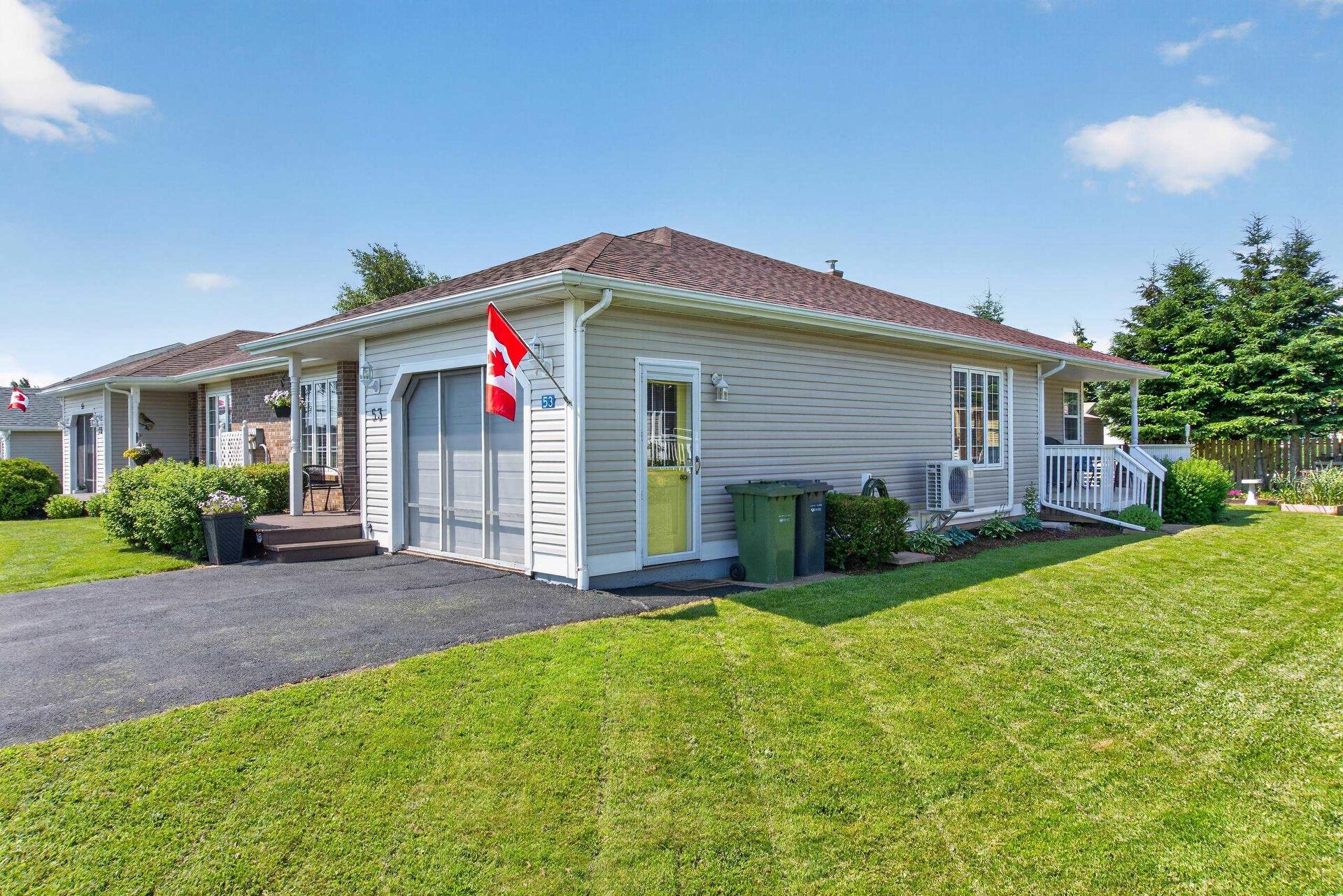 53 Hillside Avenue, Summerside, PE