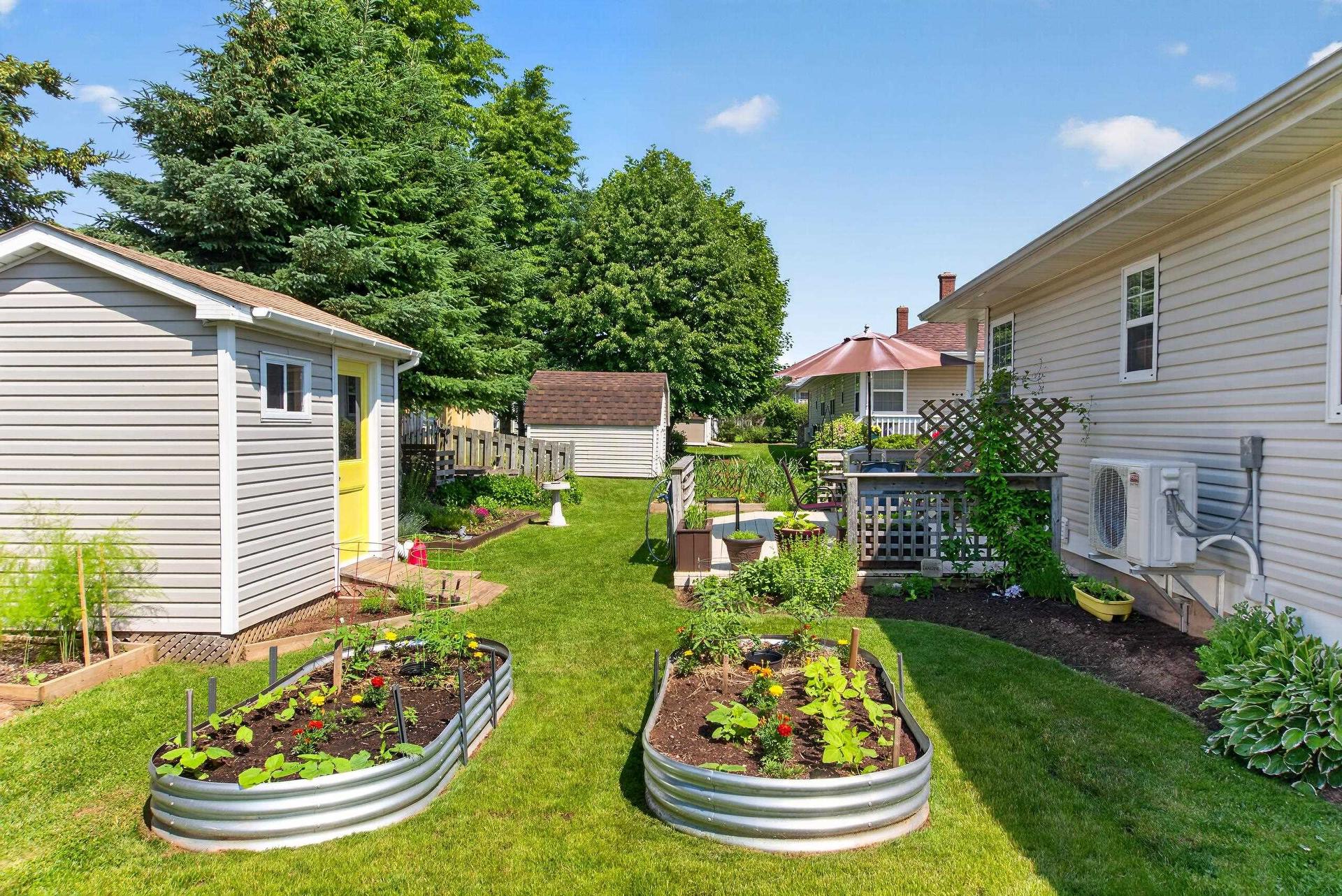 53 Hillside Avenue, Summerside, PE
