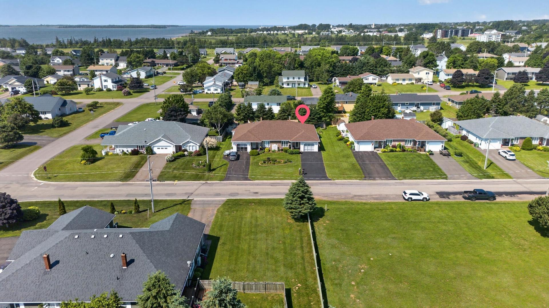 53 Hillside Avenue, Summerside, PE