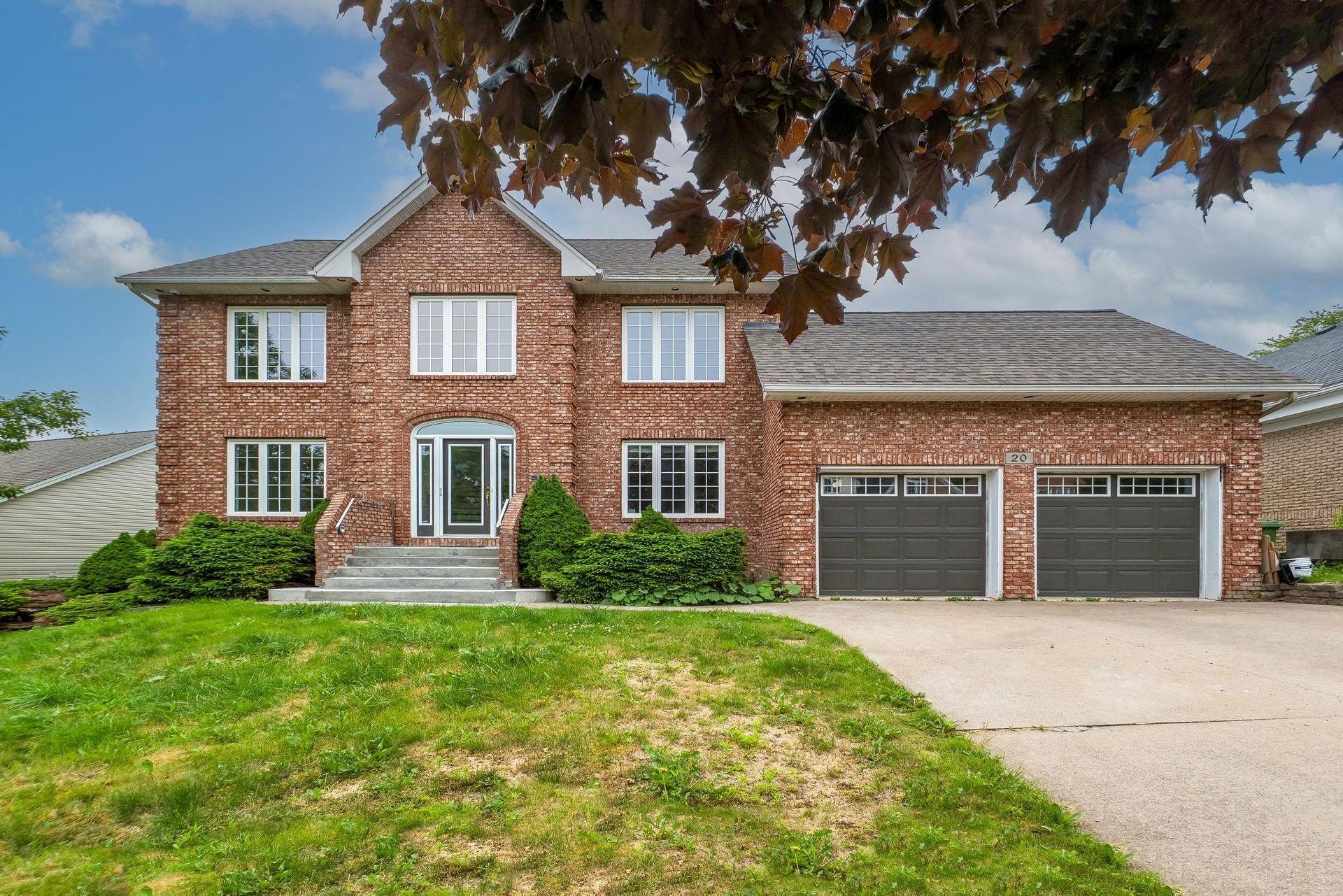 20 Cresthaven Drive, Halifax, NS