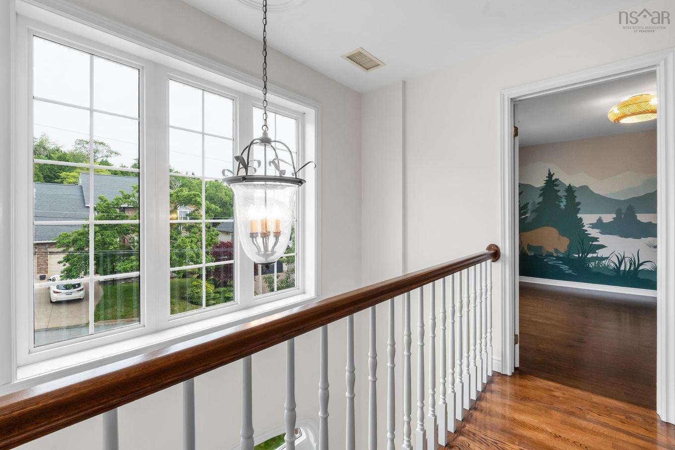 20 Cresthaven Drive, Halifax, NS