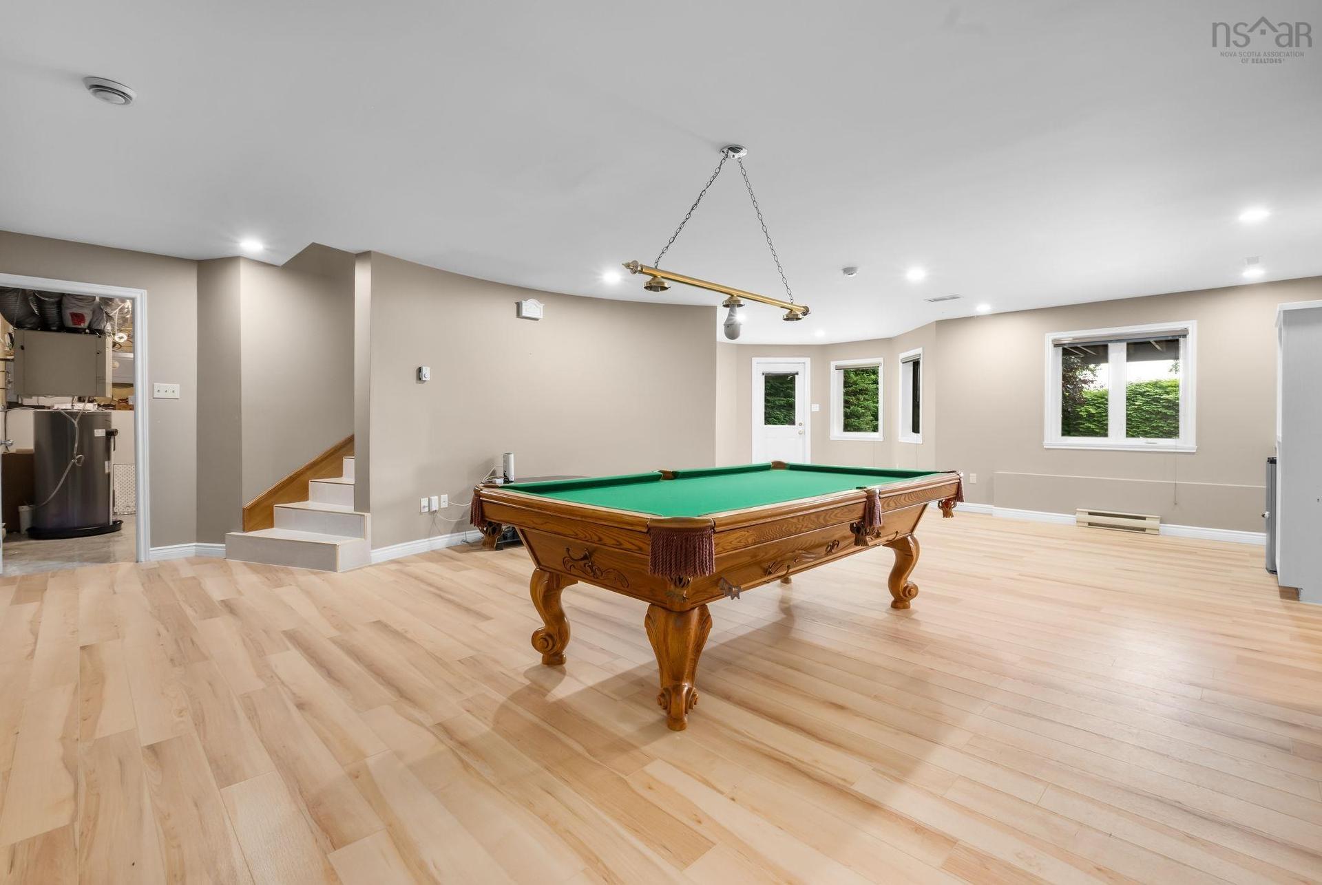 20 Cresthaven Drive, Halifax, NS