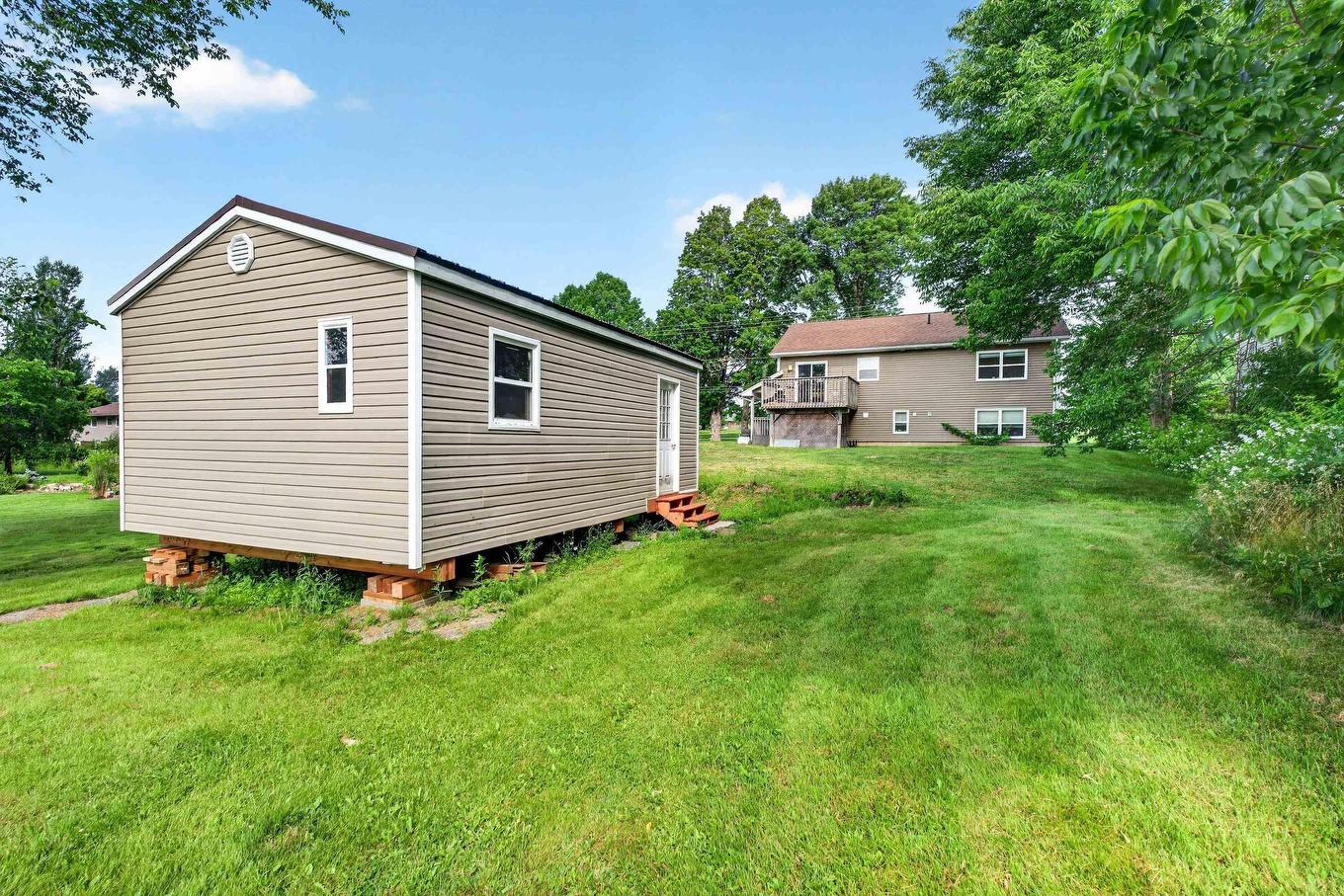355 College Road, Windsor, NS