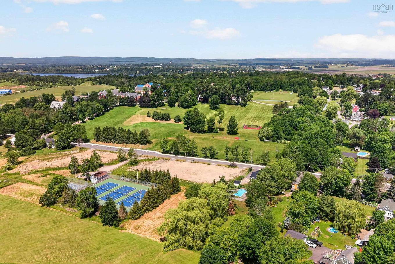 355 College Road, Windsor, NS