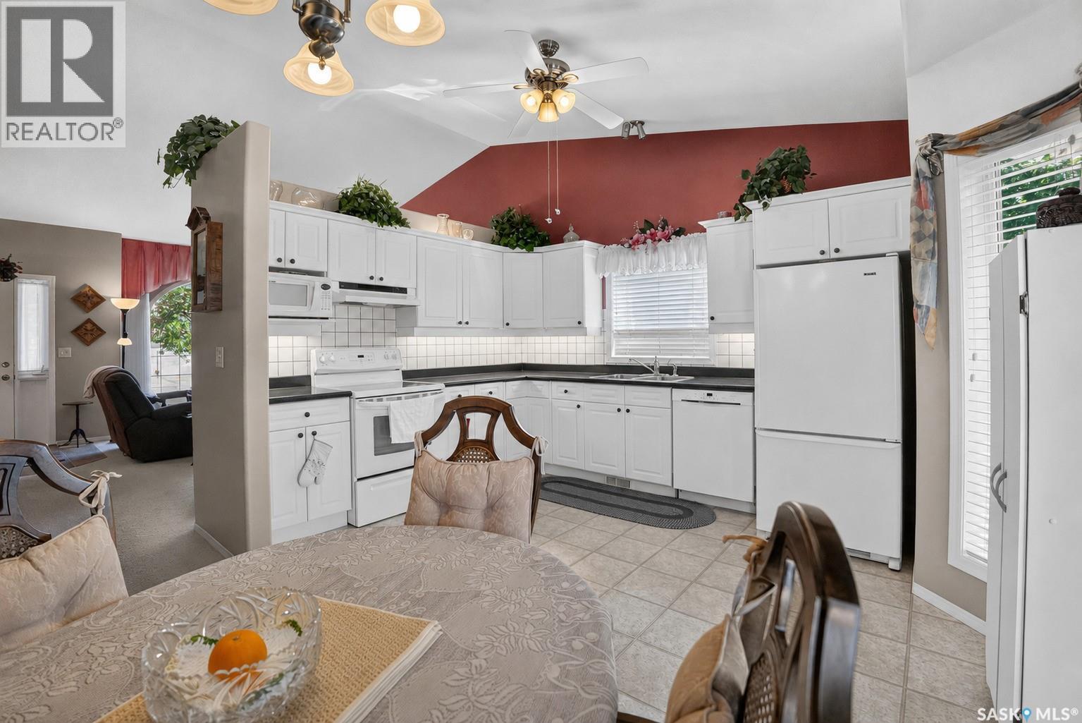 307 Sumner Lane, Saskatoon, SK