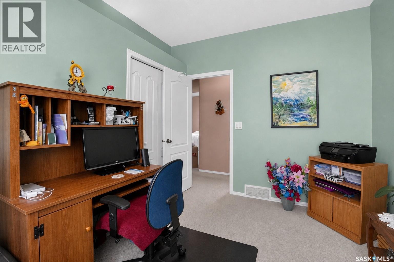 307 Sumner Lane, Saskatoon, SK
