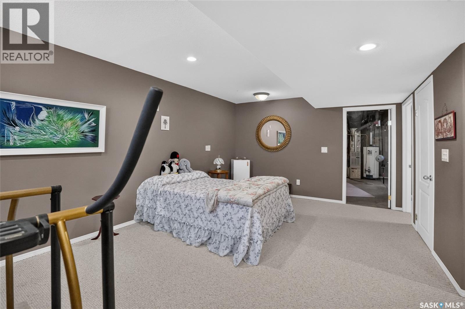 307 Sumner Lane, Saskatoon, SK