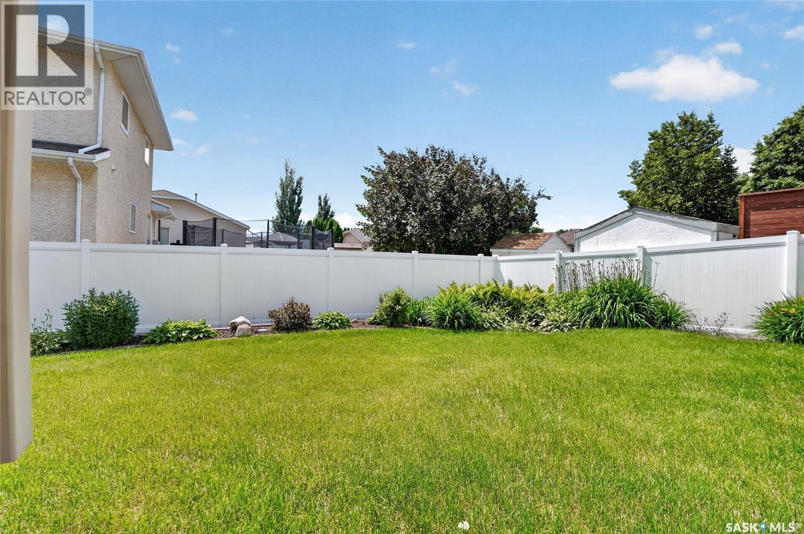 307 Sumner Lane, Saskatoon, SK