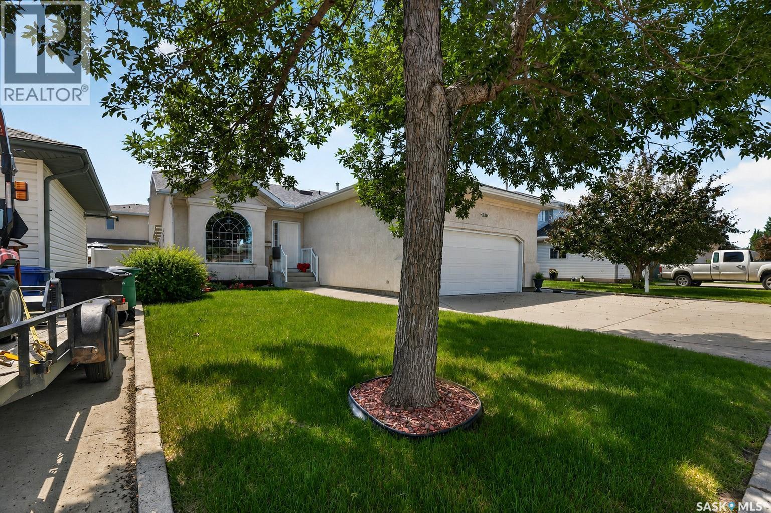 307 Sumner Lane, Saskatoon, SK