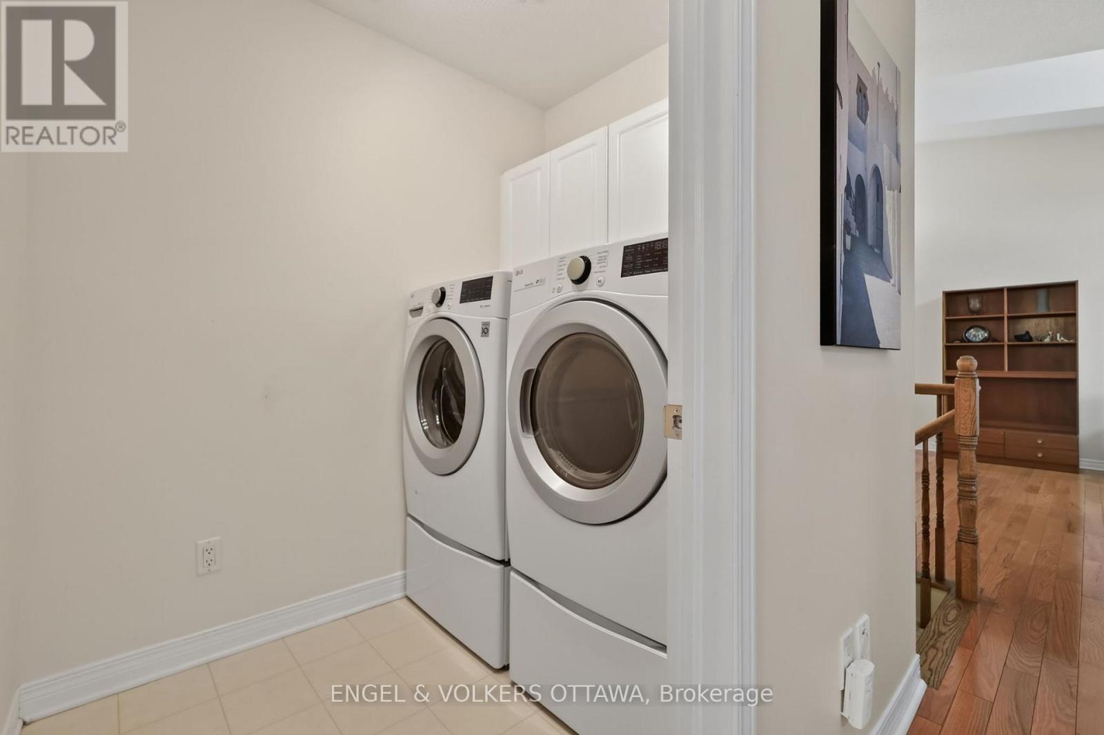 10 Waterthrush Crescent, Ottawa, ON