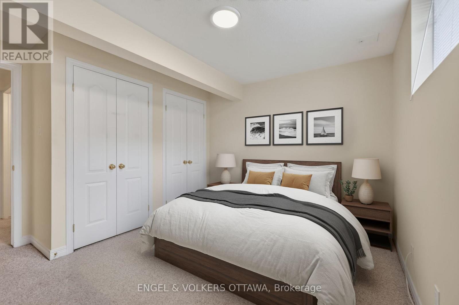 10 Waterthrush Crescent, Ottawa, ON