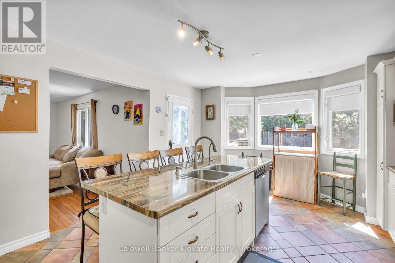 359 Lexington Road, Waterloo, ON