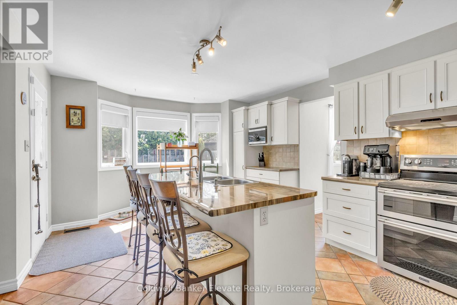359 Lexington Road, Waterloo, ON