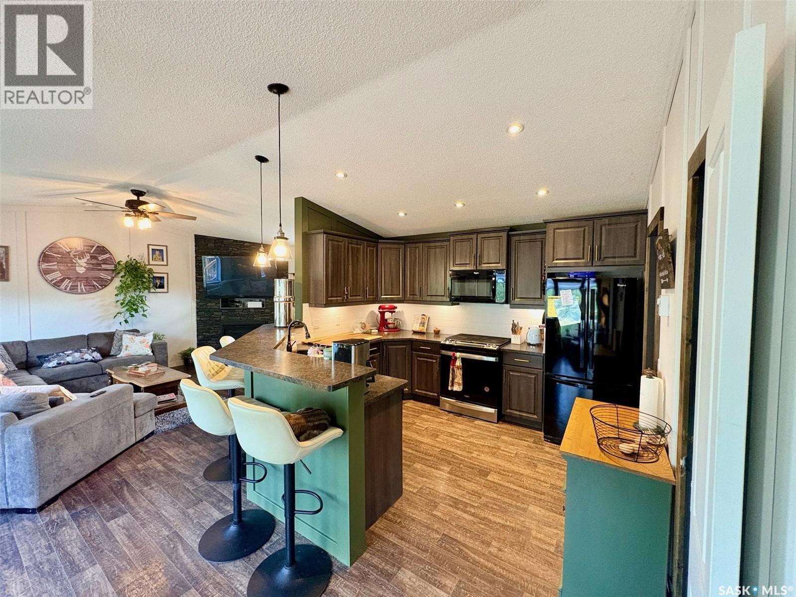 295 Wall Road, Rosthern Rm No. 403, SK