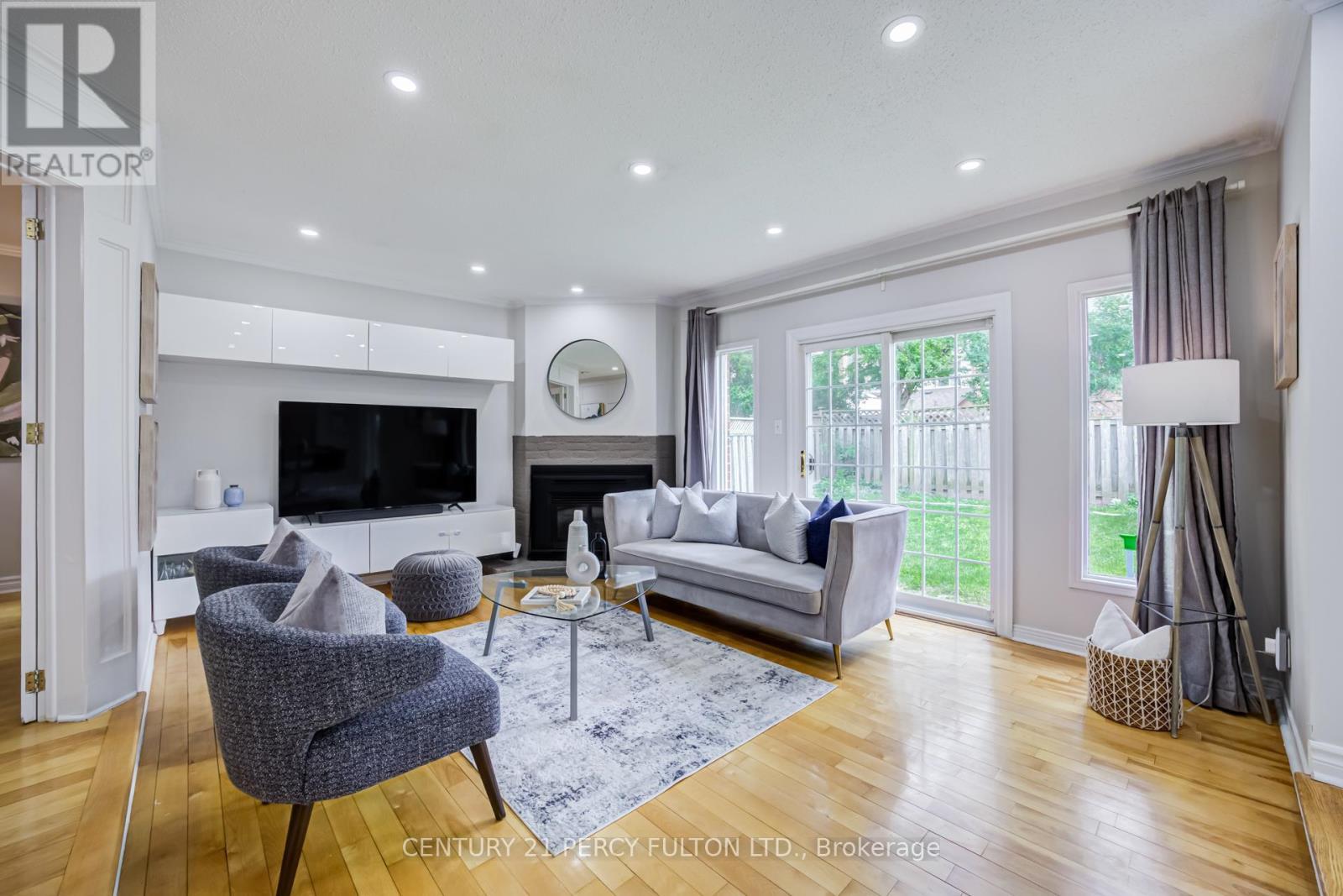 611 Chiron Crescent, Pickering, ON