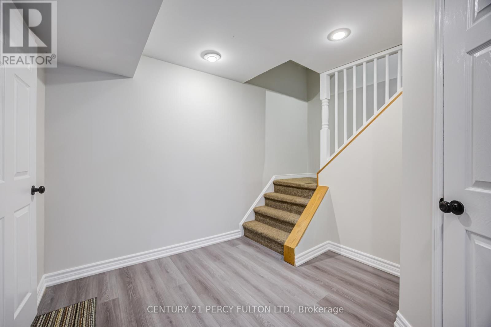 611 Chiron Crescent, Pickering, ON